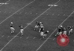 Standbild Fußballspiel Birmingham Alabama USA, 1963, aus Sekunde 45 historischem Filmmaterial Videoclip 65675068210