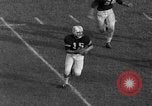 Standbild Fußballspiel Birmingham Alabama USA, 1963, aus Sekunde 62 historischem Filmmaterial Videoclip 65675068210