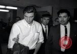Image Frank Sinatra Jr enlèvements Conogo Park Los Angeles, 1963, de la seconde 36 séquences d'archives historiques vidéo 65675068215