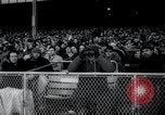 Image Géants jeu de football de Steelers versus 1963 Bronx New York City USA, 1963, de la seconde 12 séquences d'archives historiques vidéo 65675068216