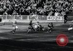 Image Géants jeu de football de Steelers versus 1963 Bronx New York City USA, 1963, de la seconde 24 séquences d'archives historiques vidéo 65675068216