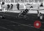 Image Géants jeu de football de Steelers versus 1963 Bronx New York City USA, 1963, de la seconde 33 séquences d'archives historiques vidéo 65675068216
