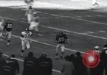 Image Géants jeu de football de Steelers versus 1963 Bronx New York City USA, 1963, de la seconde 36 séquences d'archives historiques vidéo 65675068216