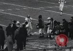 Image Géants jeu de football de Steelers versus 1963 Bronx New York City USA, 1963, de la seconde 38 séquences d'archives historiques vidéo 65675068216
