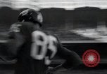 Image Géants jeu de football de Steelers versus 1963 Bronx New York City USA, 1963, de la seconde 46 séquences d'archives historiques vidéo 65675068216