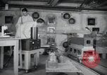 Image usine de l'énergie atomique United States USA, 1947, de la seconde 29 séquences d'archives historiques vidéo 65675068218