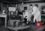 Image usine de l'énergie atomique United States USA, 1947, de la seconde 43 séquences d'archives historiques vidéo 65675068218