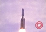Standbild Titan IIIE gestartet Florida United States USA, 1977, aus Sekunde 42 historischem Filmmaterial Videoclip 65675068227