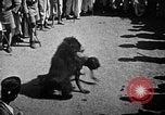Immagine di Popolo Indiano India, 1938, secondo 25 filmato di repertorio 65675068231