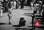 Immagine di Popolo Indiano India, 1938, secondo 41 filmato di repertorio 65675068231