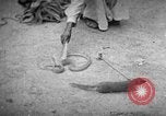 Immagine di Popolo Indiano India, 1938, secondo 58 filmato di repertorio 65675068233