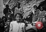 Immagine di Popolo Indiano India, 1938, secondo 31 filmato di repertorio 65675068238