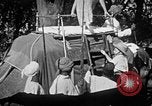 Standbild Elefanten reiten Indien, 1938, aus Sekunde 7 historischem Filmmaterial Videoclip 65675068242