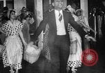 Image Le Cotton Club jazz Harlem New York City USA, 1930, de la seconde 54 séquences d'archives historiques vidéo 65675068246