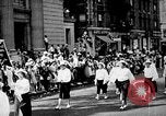 Image Harlem résidents à la fin de 1930 Harlem New York City USA, 1938, de la seconde 29 séquences d'archives historiques vidéo 65675068254