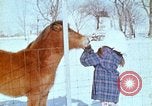 Image triage couverts de neige United States USA, 1971, de la seconde 21 séquences d'archives historiques vidéo 65675068262