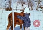 Image triage couverts de neige United States USA, 1971, de la seconde 27 séquences d'archives historiques vidéo 65675068262