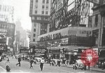 Standbild Times Square neon und Theater New York City USA, 1939, aus Sekunde 4 historischem Filmmaterial Videoclip 65675068263