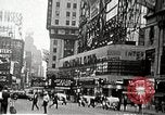 Standbild Times Square neon und Theater New York City USA, 1939, aus Sekunde 6 historischem Filmmaterial Videoclip 65675068263