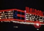 Standbild Times Square neon und Theater New York City USA, 1939, aus Sekunde 17 historischem Filmmaterial Videoclip 65675068263
