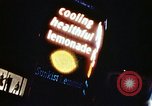 Standbild Times Square neon und Theater New York City USA, 1939, aus Sekunde 35 historischem Filmmaterial Videoclip 65675068263