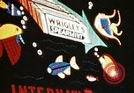 Standbild Times Square neon und Theater New York City USA, 1939, aus Sekunde 46 historischem Filmmaterial Videoclip 65675068263