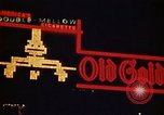 Standbild Times Square neon und Theater New York City USA, 1939, aus Sekunde 53 historischem Filmmaterial Videoclip 65675068263