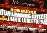 Standbild Times Square neon und Theater New York City USA, 1939, aus Sekunde 56 historischem Filmmaterial Videoclip 65675068263