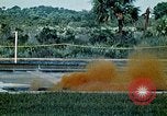 Image exercices de lutte contre l'incendie United States USA, 1971, de la seconde 38 séquences d'archives historiques vidéo 65675068267