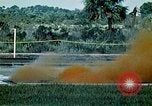 Image exercices de lutte contre l'incendie United States USA, 1971, de la seconde 39 séquences d'archives historiques vidéo 65675068267
