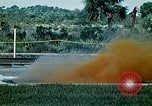 Image exercices de lutte contre l'incendie United States USA, 1971, de la seconde 40 séquences d'archives historiques vidéo 65675068267