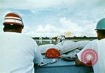 Image exercices de lutte contre l'incendie United States USA, 1971, de la seconde 45 séquences d'archives historiques vidéo 65675068267