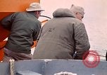 Standbild Öl Minderung Experiment Newport Rhode Island USA, 1970, aus Sekunde 13 historischem Filmmaterial Videoclip 65675068271