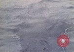 Standbild Öl Minderung Experiment Newport Rhode Island USA, 1970, aus Sekunde 20 historischem Filmmaterial Videoclip 65675068271