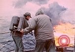 Standbild Öl Minderung Experiment Newport Rhode Island USA, 1970, aus Sekunde 43 historischem Filmmaterial Videoclip 65675068271