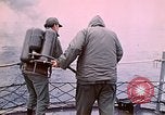 Standbild Öl Minderung Experiment Newport Rhode Island USA, 1970, aus Sekunde 48 historischem Filmmaterial Videoclip 65675068271