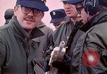 Standbild Öl Minderung Experiment Newport Rhode Island USA, 1970, aus Sekunde 51 historischem Filmmaterial Videoclip 65675068271