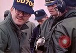 Standbild Öl Minderung Experiment Newport Rhode Island USA, 1970, aus Sekunde 52 historischem Filmmaterial Videoclip 65675068271