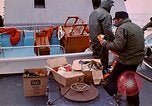 Standbild Öl Minderung Experiment Newport Rhode Island USA, 1970, aus Sekunde 58 historischem Filmmaterial Videoclip 65675068271