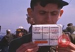Immagine di Olio esperimento di abbattimento Newport Rhode Island USA, 1970, secondo 3 filmato di repertorio 65675068272