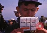 Immagine di Olio esperimento di abbattimento Newport Rhode Island USA, 1970, secondo 4 filmato di repertorio 65675068272