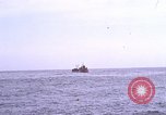 Immagine di Olio esperimento di abbattimento Newport Rhode Island USA, 1970, secondo 19 filmato di repertorio 65675068272