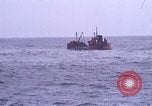 Immagine di Olio esperimento di abbattimento Newport Rhode Island USA, 1970, secondo 21 filmato di repertorio 65675068272