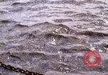 Immagine di Olio esperimento di abbattimento Newport Rhode Island USA, 1970, secondo 41 filmato di repertorio 65675068272
