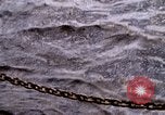 Immagine di Olio esperimento di abbattimento Newport Rhode Island USA, 1970, secondo 52 filmato di repertorio 65675068272