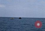 Standbild Monitor Flamme Boot South China Sea, 1968, aus Sekunde 13 historischem Filmmaterial Videoclip 65675068273