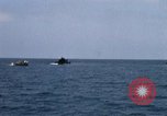 Standbild Monitor Flamme Boot South China Sea, 1968, aus Sekunde 19 historischem Filmmaterial Videoclip 65675068273