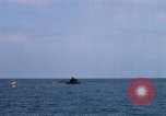 Standbild Monitor Flamme Boot South China Sea, 1968, aus Sekunde 30 historischem Filmmaterial Videoclip 65675068273