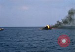 Standbild Monitor Flamme Boot South China Sea, 1968, aus Sekunde 41 historischem Filmmaterial Videoclip 65675068273