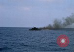 Standbild Monitor Flamme Boot South China Sea, 1968, aus Sekunde 49 historischem Filmmaterial Videoclip 65675068273